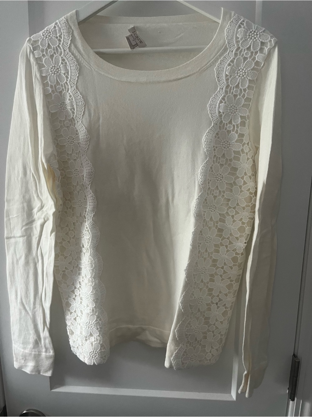 Women’s Cream Lace-Trim Long Sleeve Sweater
